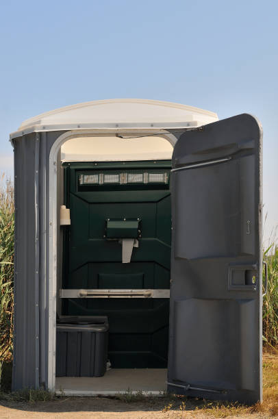 Portable bathroom rental in Montesano, WA